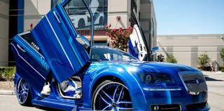 Vertical Doors (REAR): Chrysler 300 / 300C 2011 - 2024