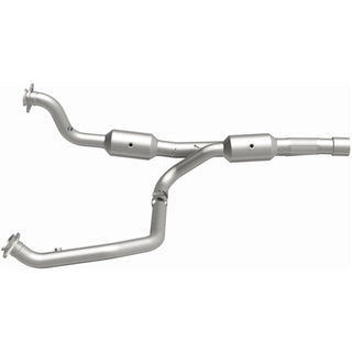 Magnaflow CARB DF Catalytic Converter: Ram 2500 6.4L 2015-2016 392