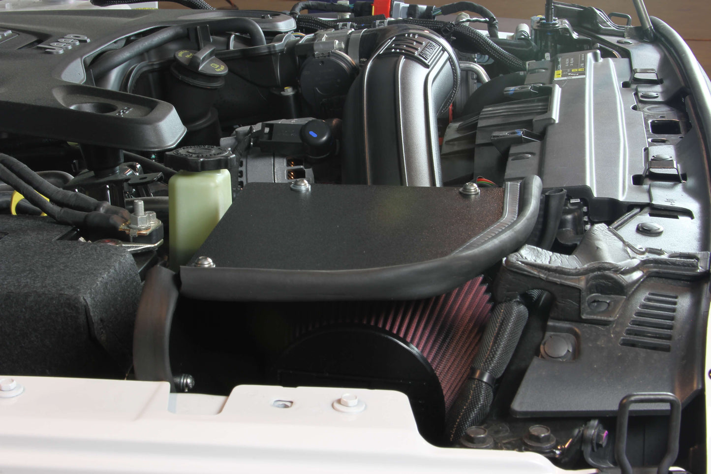 Flowmaster Delta Force Performance Air Intake: Jeep Gladiator (20-23) / Wrangler (18-23)