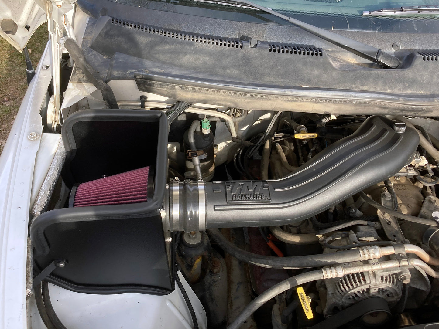 Flowmaster Delta Force Performance Air Intake: Dodge Ram 1500 (94-01) / Ram 2500 (94-02) / Ram 3500 (94-02)