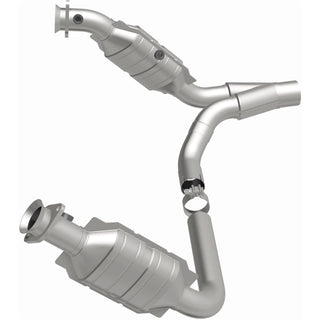 Magnaflow California Grade Direct-Fit Catalytic Converter: Dodge Ram 1500 2009 - 2010 / Ram 1500 5.7L (11-17)