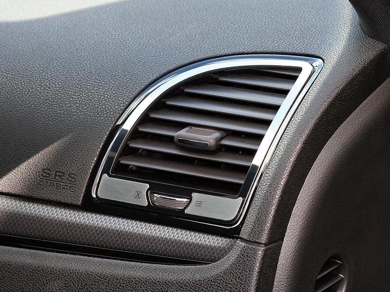 American Car Craft A/C Vent Trim Outer Polished / Brushed: Chrysler 300 2011 - 2024