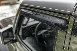 Husky Liners Ventvisor Low Profile (4pc) Smoke: Jeep Wrangler/Gladiator 2018-2026 2.0L/3.6L