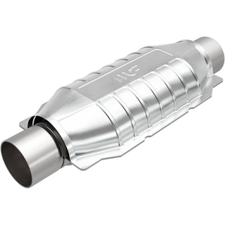 MagnaFlow California Grade Universal Catalytic Converter 2.5in Inlet/Outlet 16in Length | California (339106)