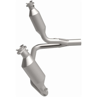 Magnaflow Direct-Fit Catalytic Converter: Dodge Dakota 2004