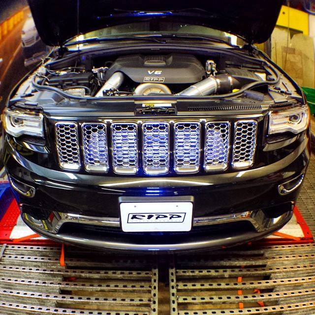 Ripp Supercharger Kit: Jeep Grand Cherokee 3.6L V6 2011 - 2014
