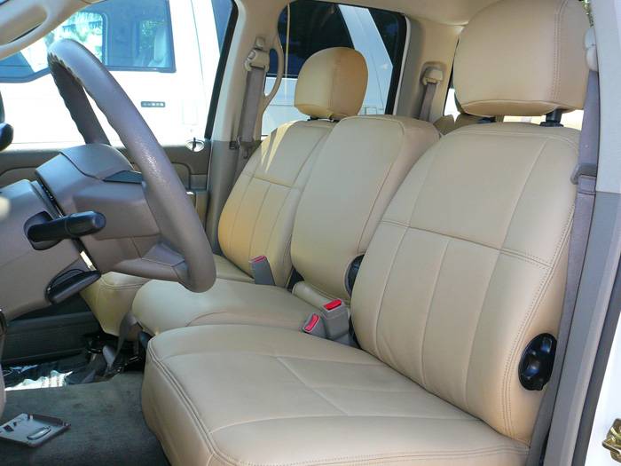 Clazzio Leather Seat Covers: Dodge Ram 2500 / 3500 2008 - 2009 (Mega Cab / Rear Split Seat)