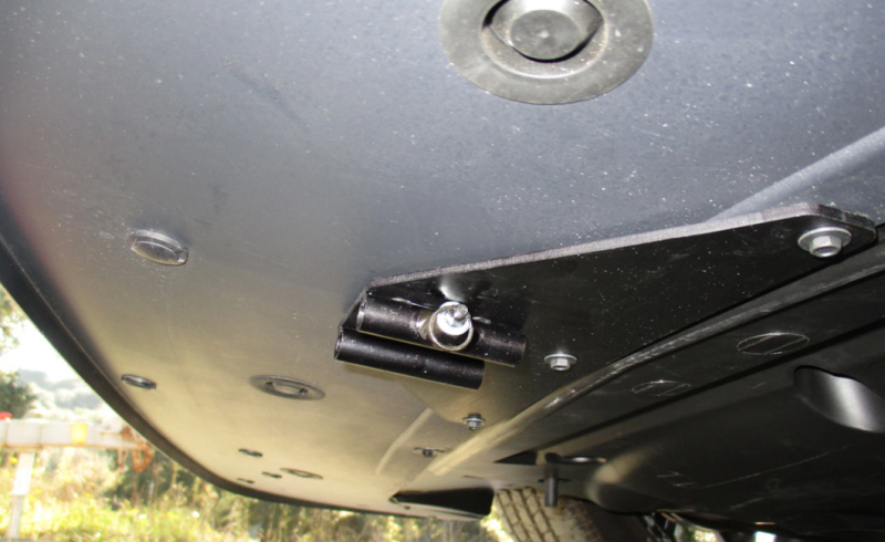Sto N Sho Quick Release Front License Plate Bracket: Dodge Challenger 2015 - 2023 (w/OUT Adaptive Cruise)