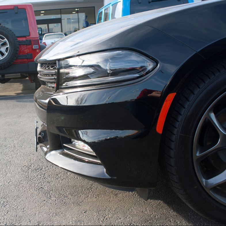 Sto N Sho Quick Release Front License Plate Bracket: Dodge Charger SE / SXT / GT / R/T 2015 - 2023 (Lower Mount)